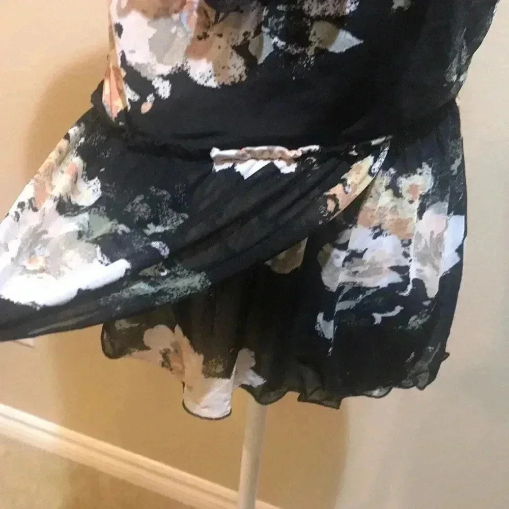 American Rag Floral Ruffled Adjustable Strap Layered Wrap Hem Camisole Top-L - Picture 6 of 13